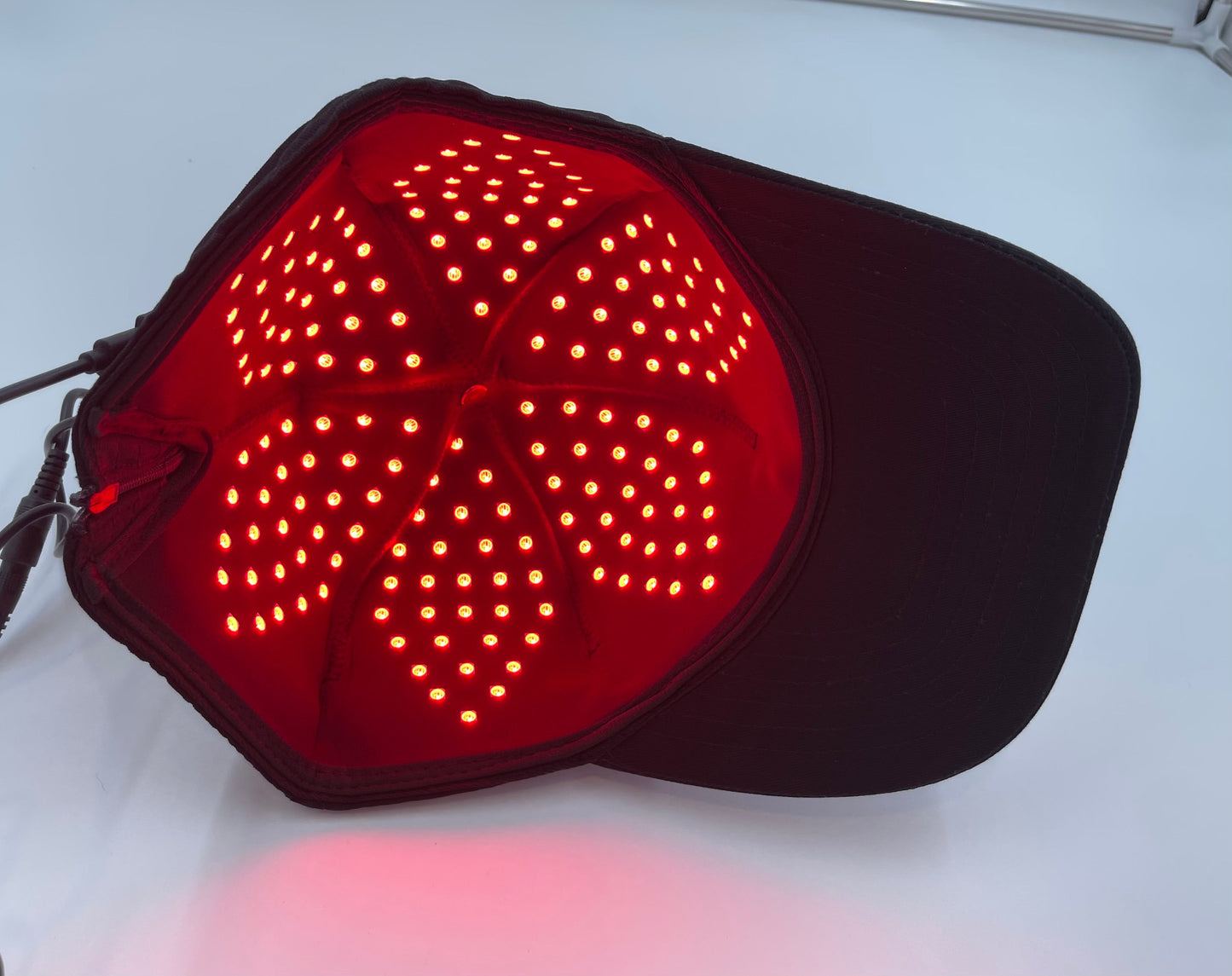 Red Light Therapy Hat – 900 LED Scalp Light Therapy Cap